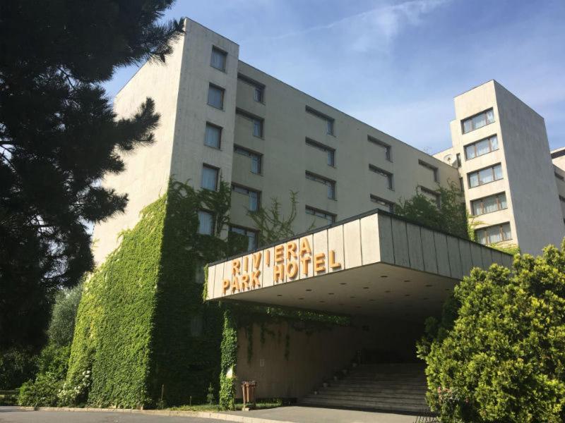 Riviera Park Hotel Balatonföldvár Esterno foto