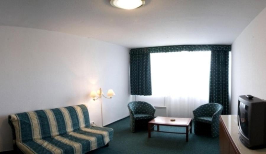 Riviera Park Hotel Balatonföldvár Camera foto